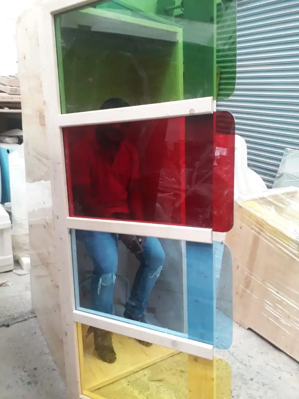 Pic of Chromotherapy Equipment